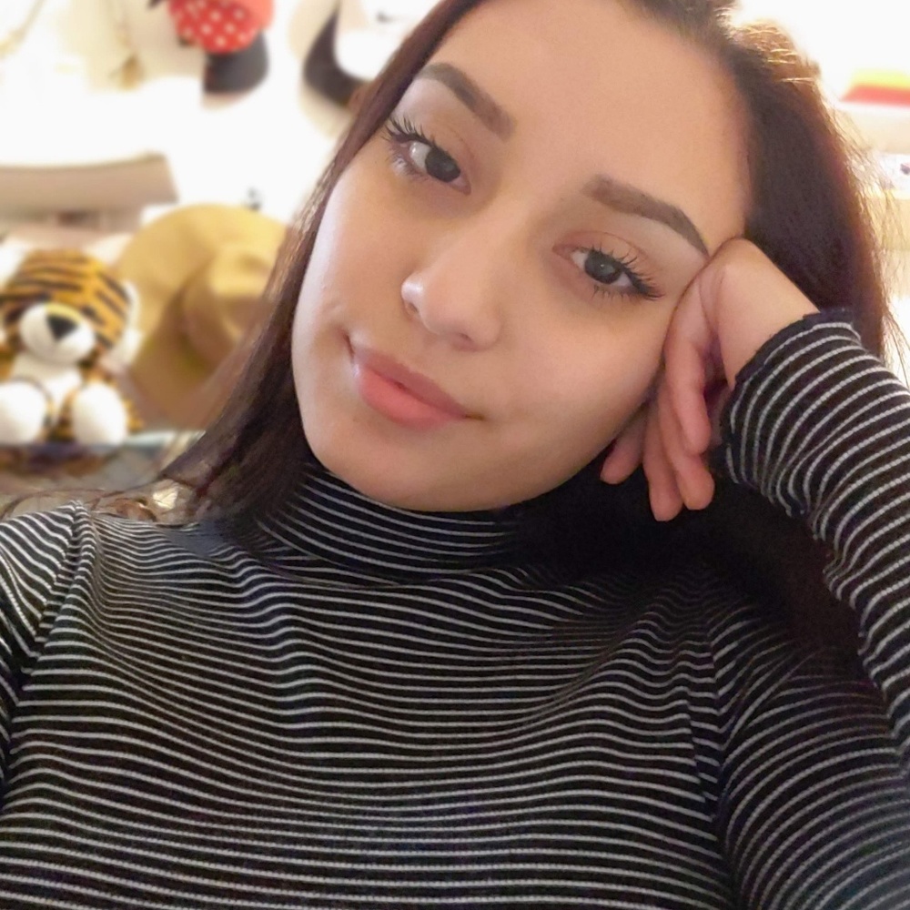 Meet your Posher, Nelly